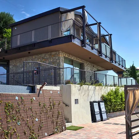 Hotel Sky View Garda By Galvani Torri Del Benaco