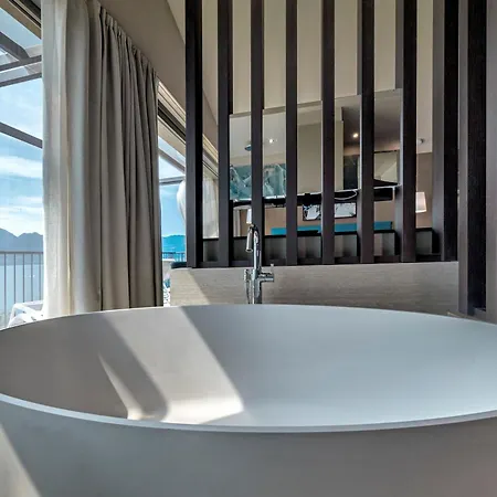 Hotel Sky View Garda By Galvani Torri Del Benaco