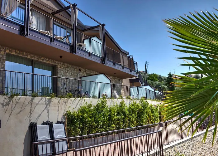 Sky View Garda By Galvani 4*